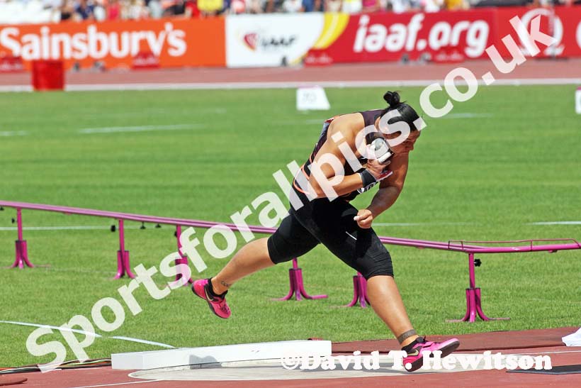 Valerie Adams winner of the shot put,  2013 IAAF Diamond League, Sainsbury's Anniversary Games, Queen Elizabeth Olympic Park, London.